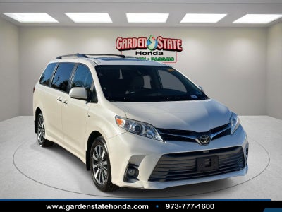 2019 Toyota Sienna Base