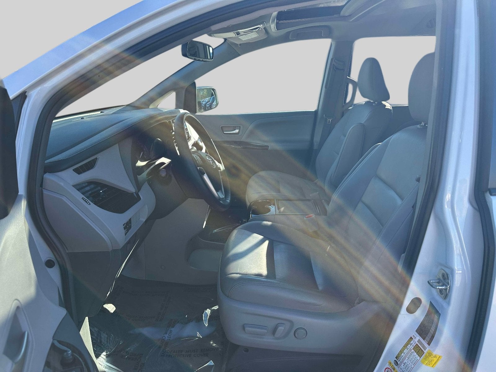 2019 Toyota Sienna Base
