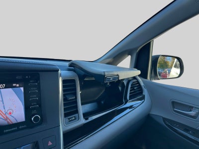 2019 Toyota Sienna Base