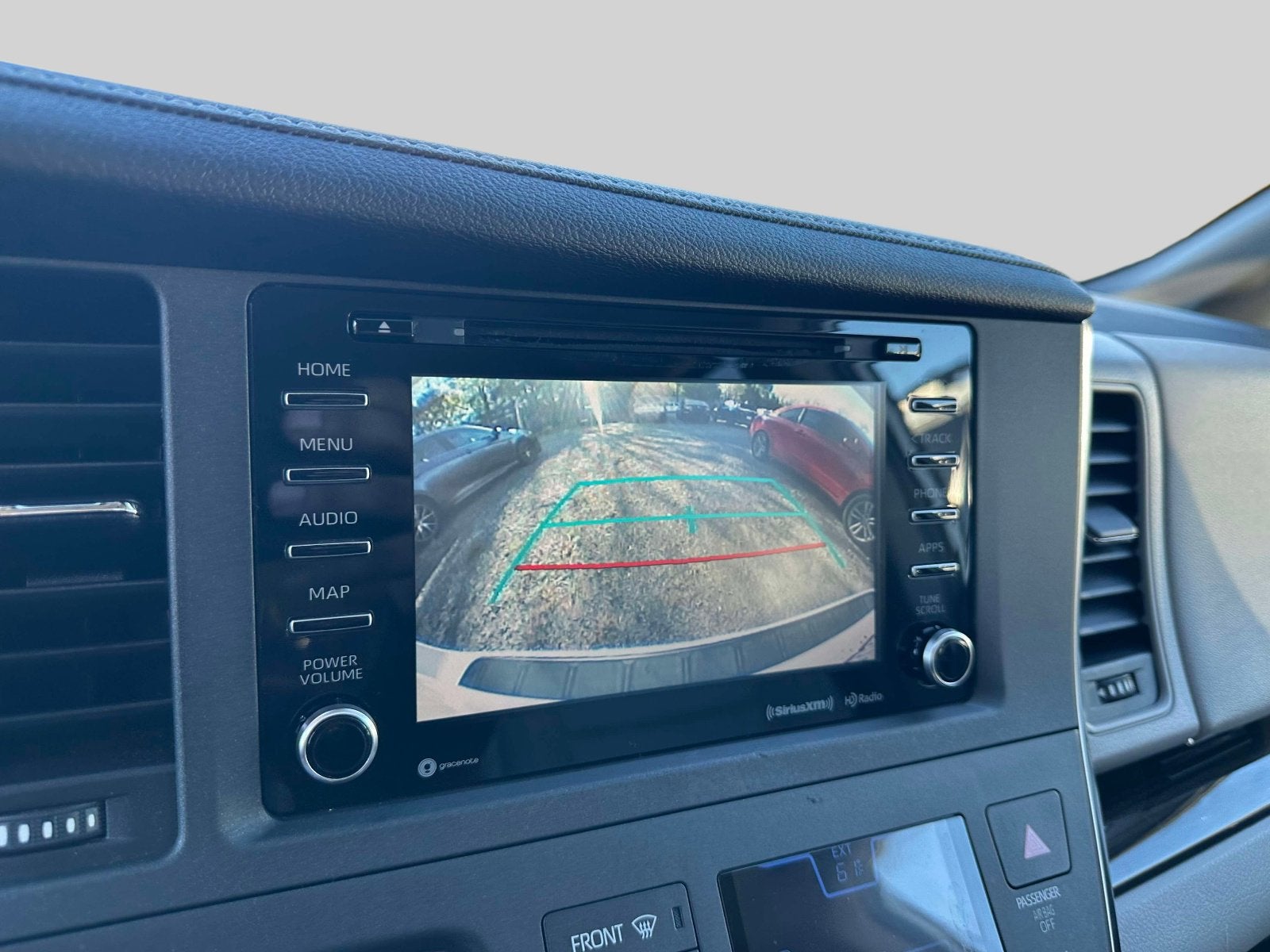 2019 Toyota Sienna Base