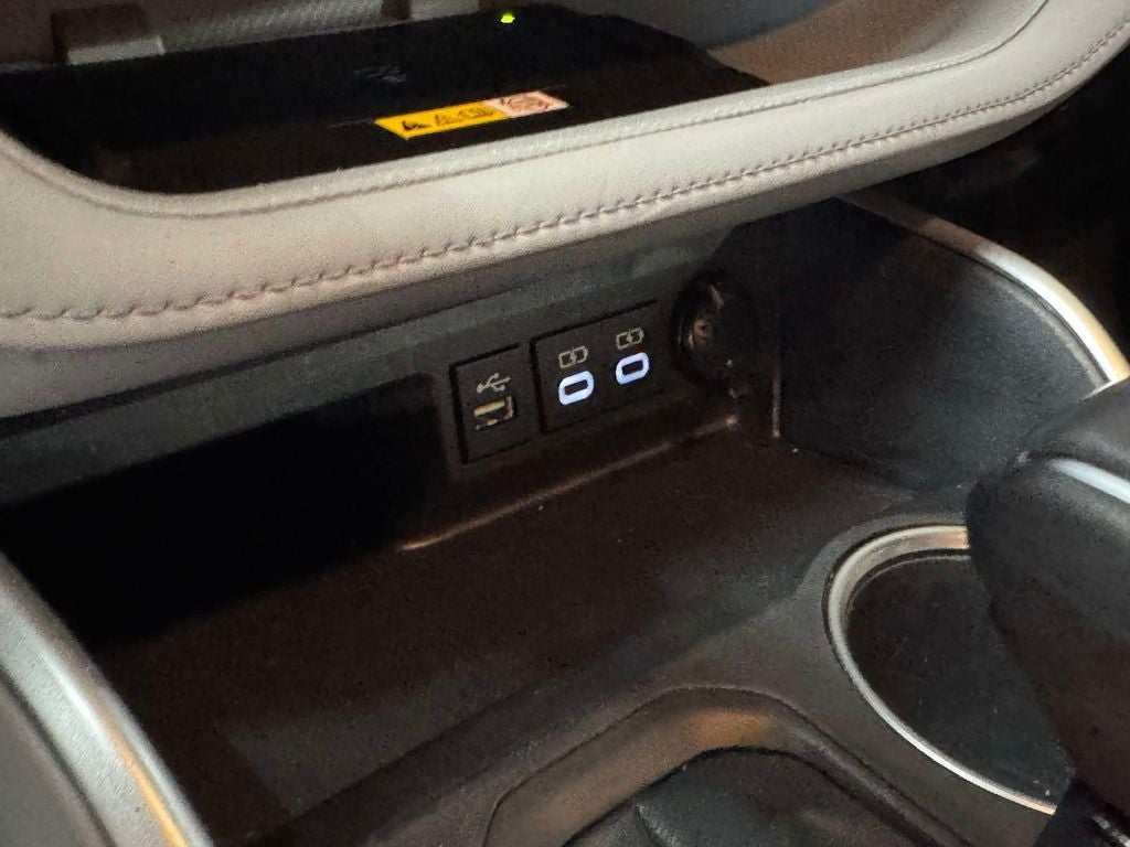2023 Toyota Highlander Base