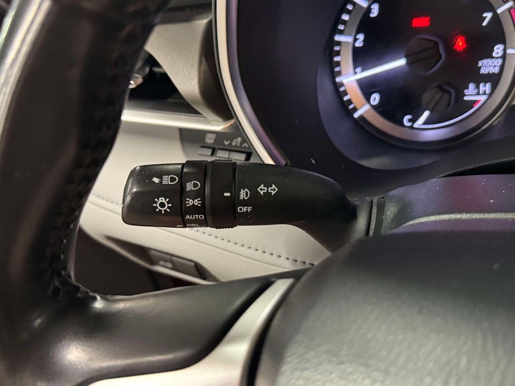 2023 Toyota Highlander Base