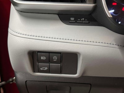 2023 Toyota Highlander Base