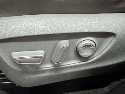 2023 Toyota Highlander Base