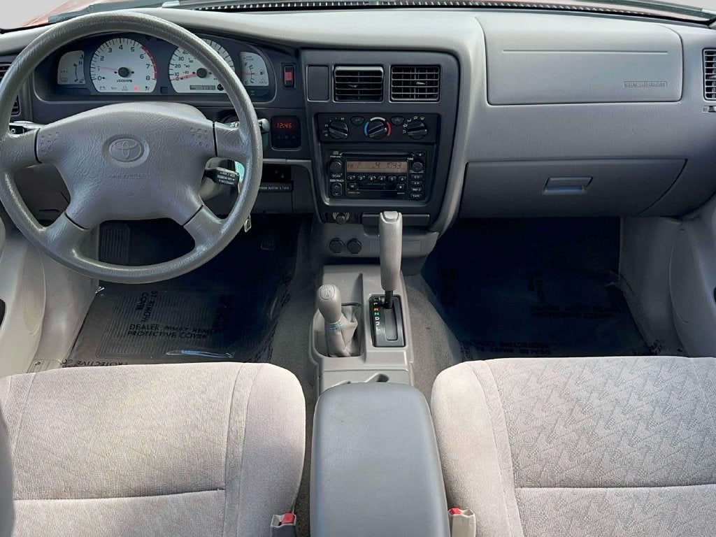 2003 Toyota Tacoma Base V6