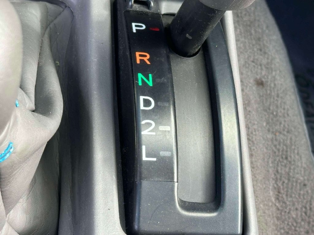 2003 Toyota Tacoma Base V6
