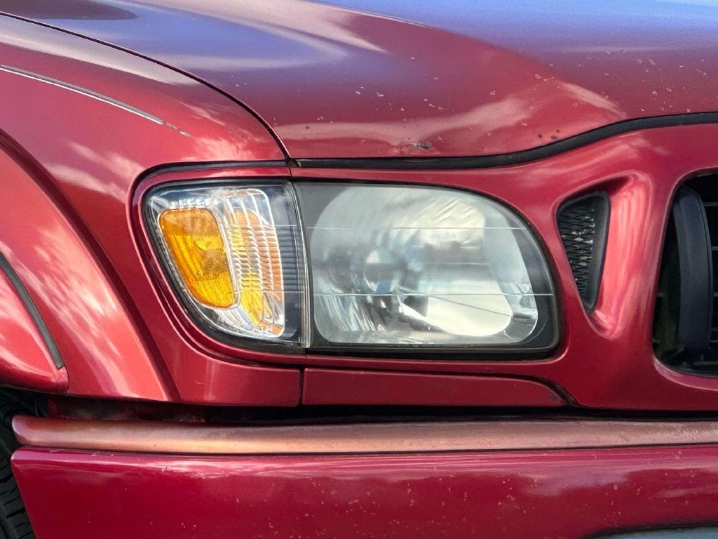 2003 Toyota Tacoma Base V6