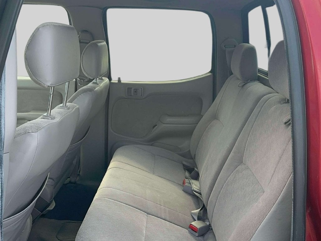 2003 Toyota Tacoma Base V6
