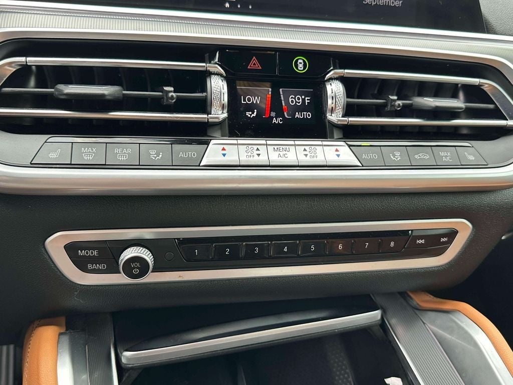 2023 BMW X6 xDrive40i