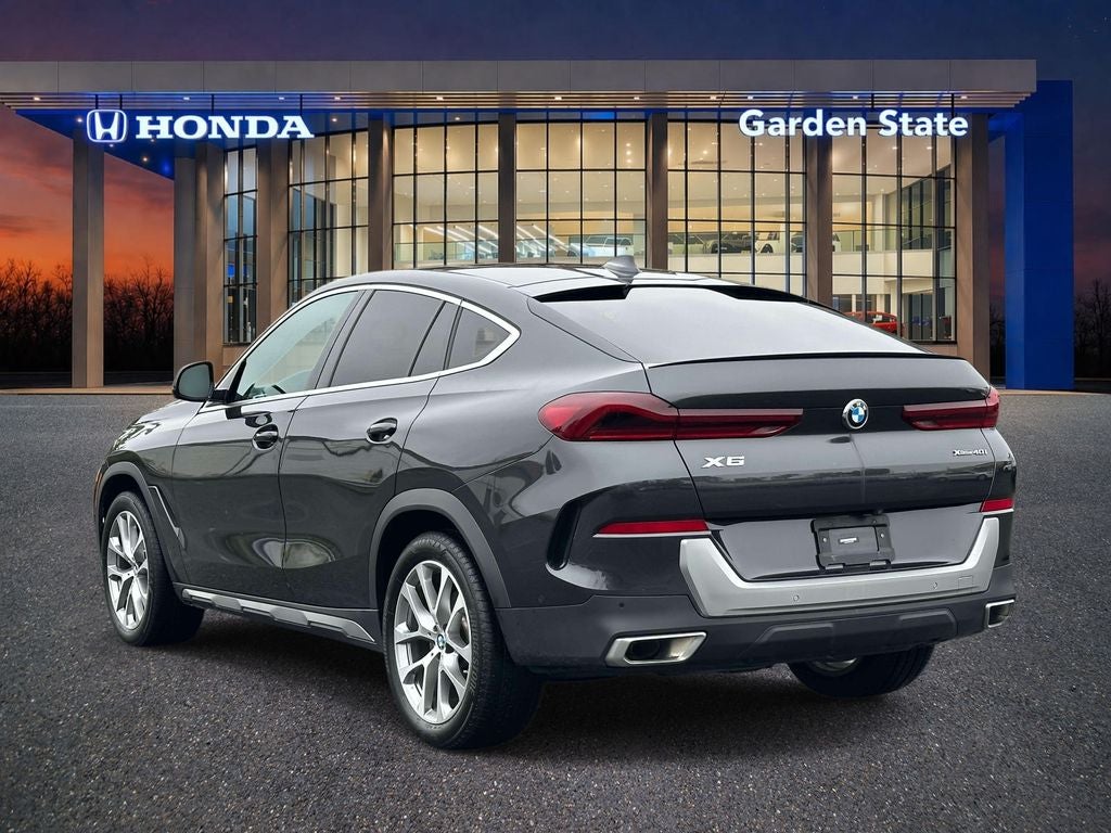2023 BMW X6 xDrive40i