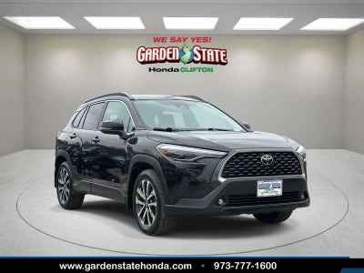 2023 Toyota Corolla Cross XLE