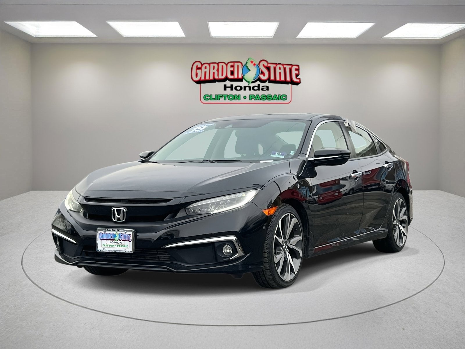 Used 2019 Honda Civic Touring with VIN JHMFC1F91KX007092 for sale in Clifton, NJ