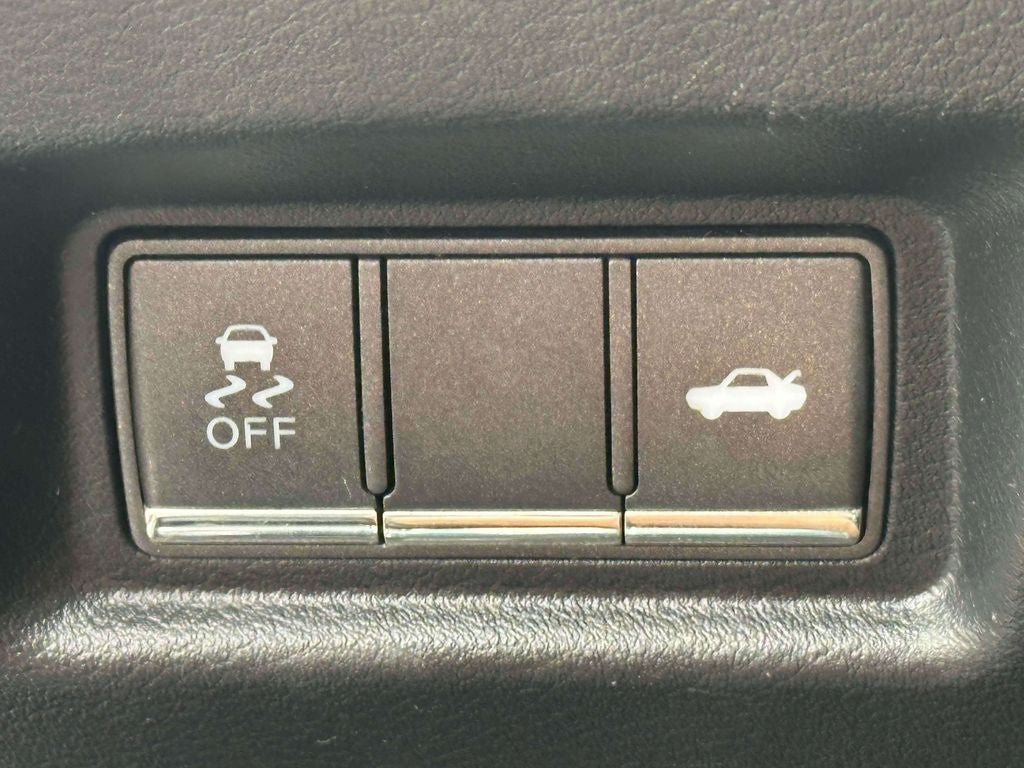 2015 INFINITI Q50 Sport