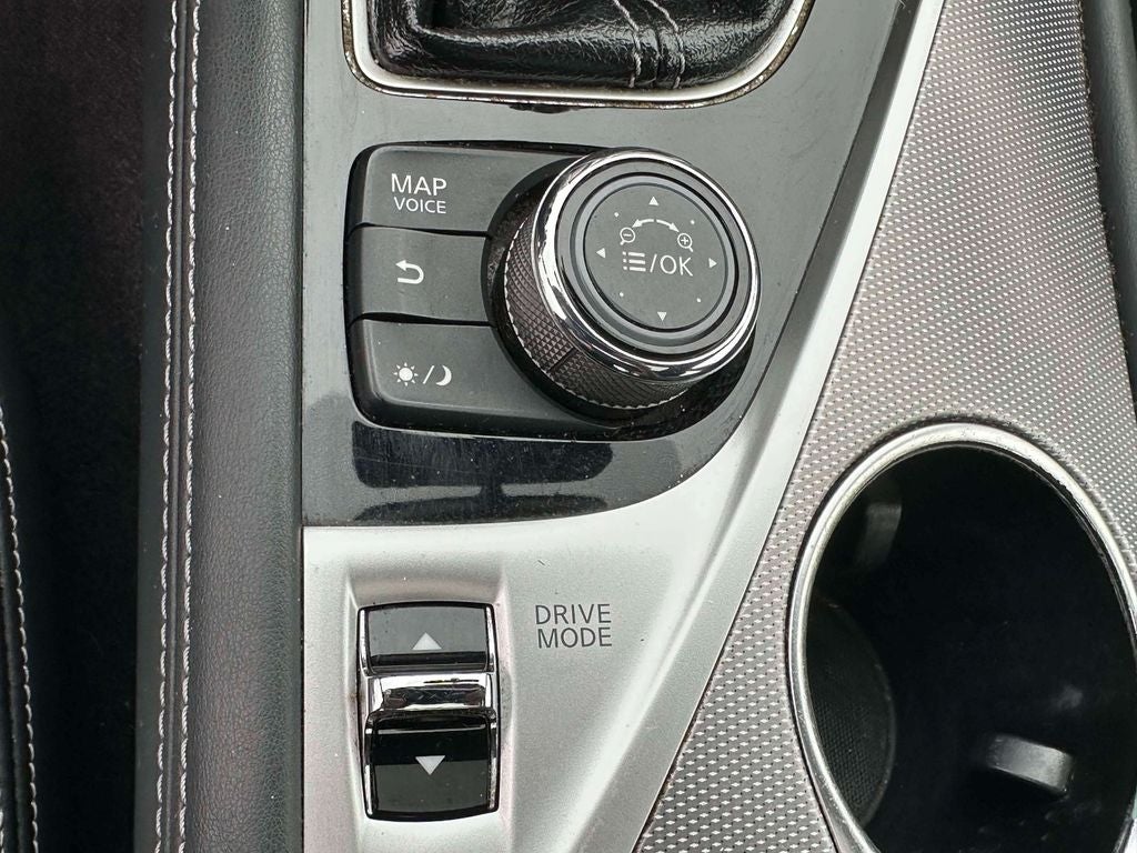 2015 INFINITI Q50 Sport