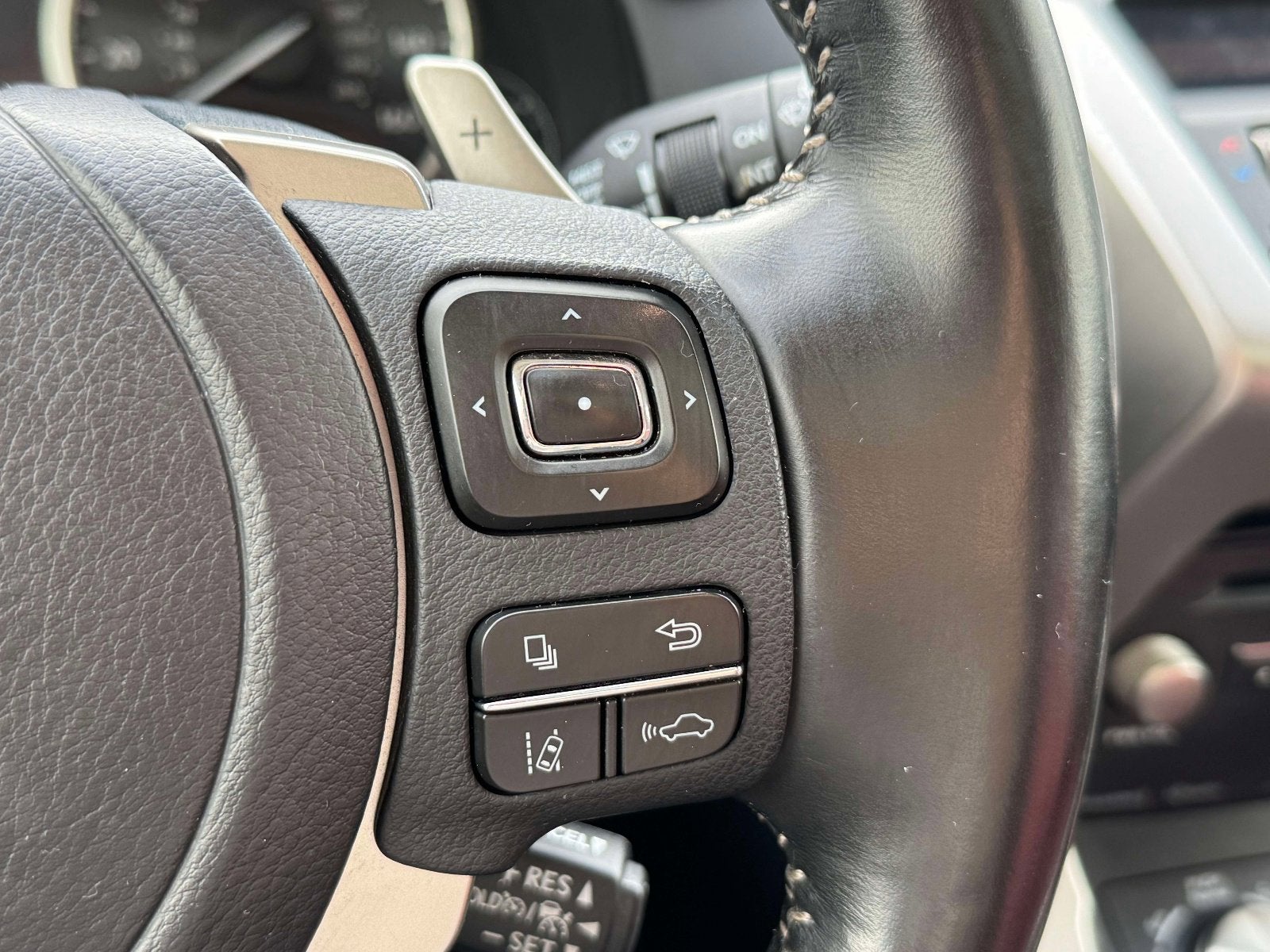 2021 Lexus NX 300 NX 300