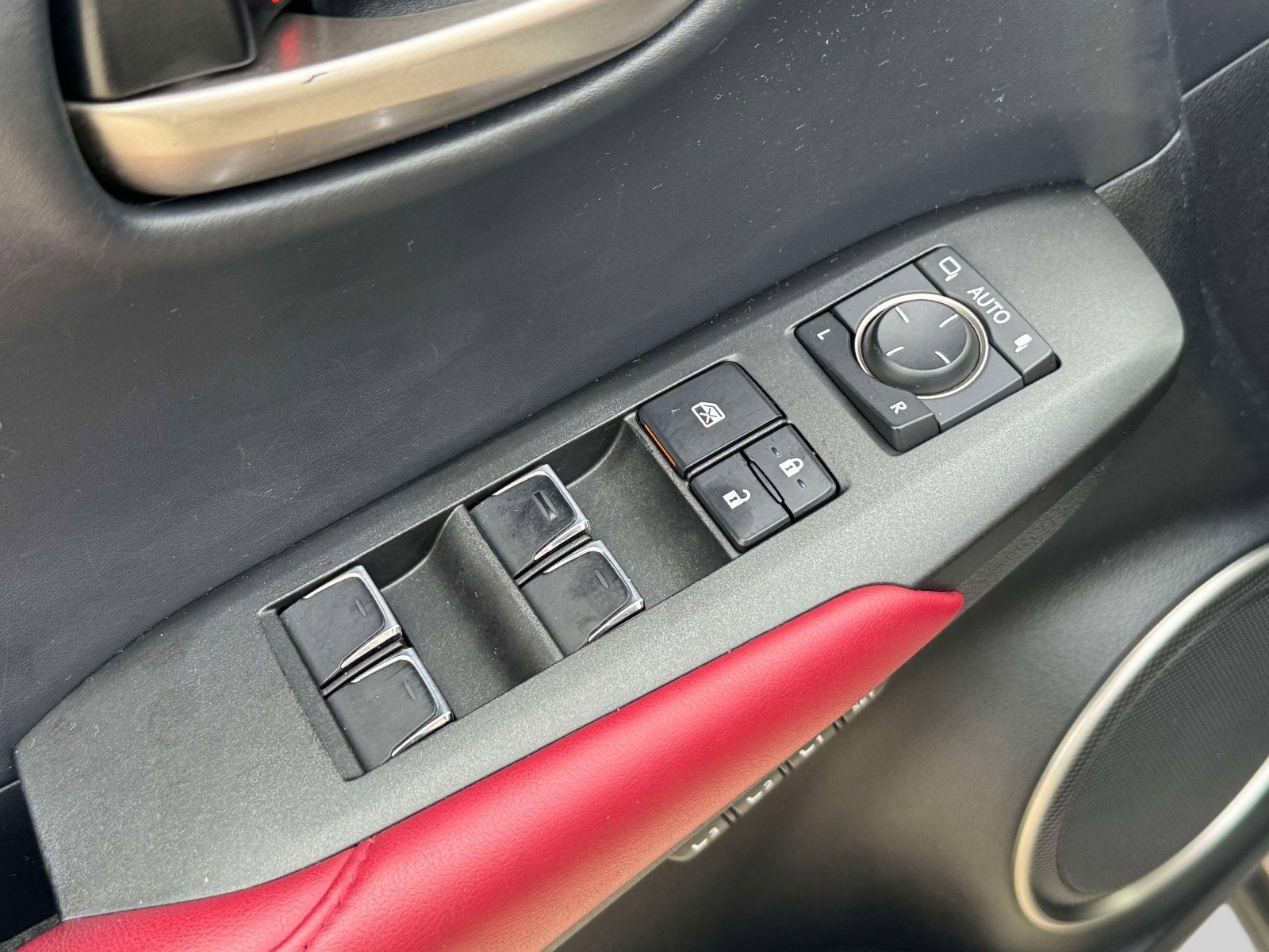 2021 Lexus NX 300 NX 300