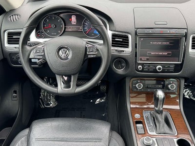 2016 Volkswagen Touareg V6 TDI Sport
