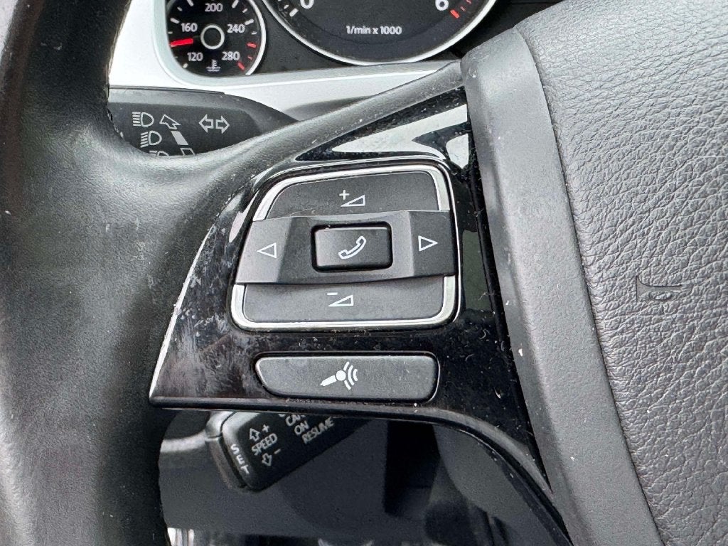 2016 Volkswagen Touareg V6 TDI Sport
