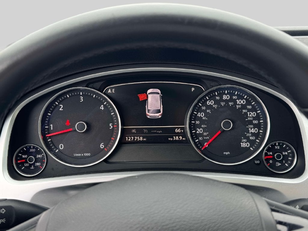 2016 Volkswagen Touareg V6 TDI Sport