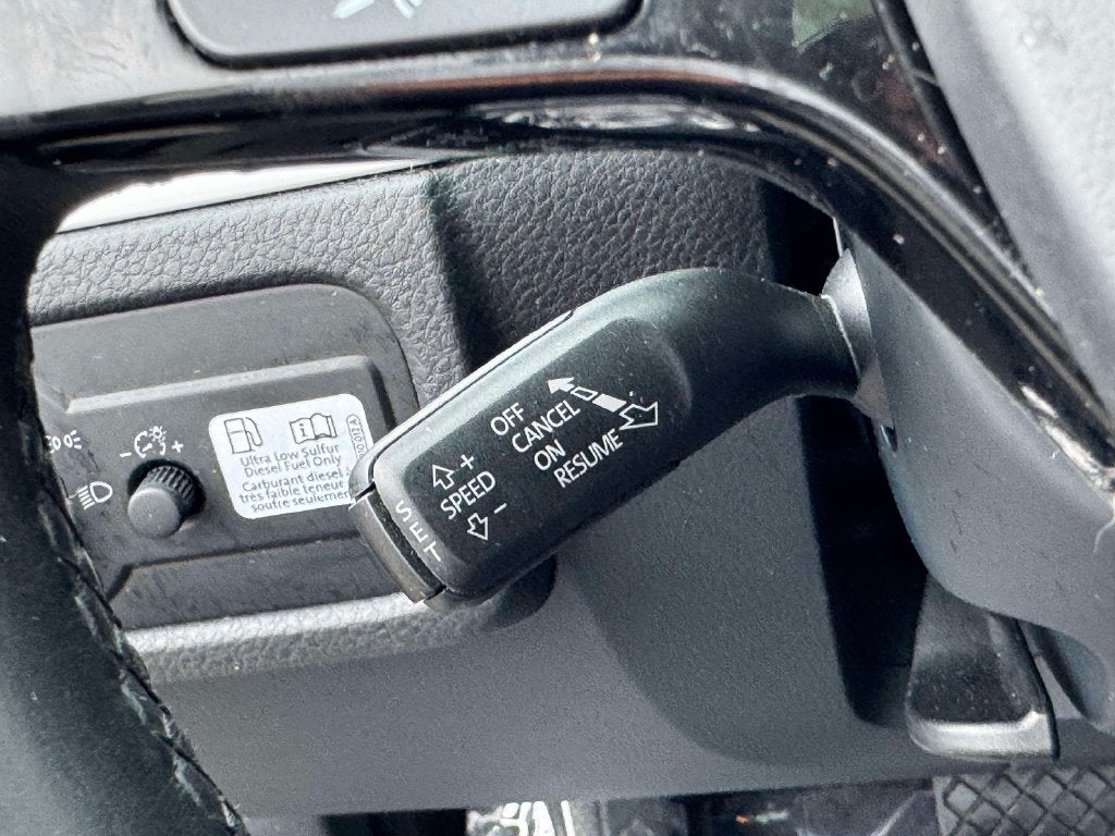 2016 Volkswagen Touareg V6 TDI Sport