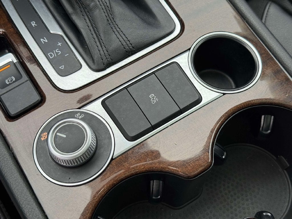 2016 Volkswagen Touareg V6 TDI Sport