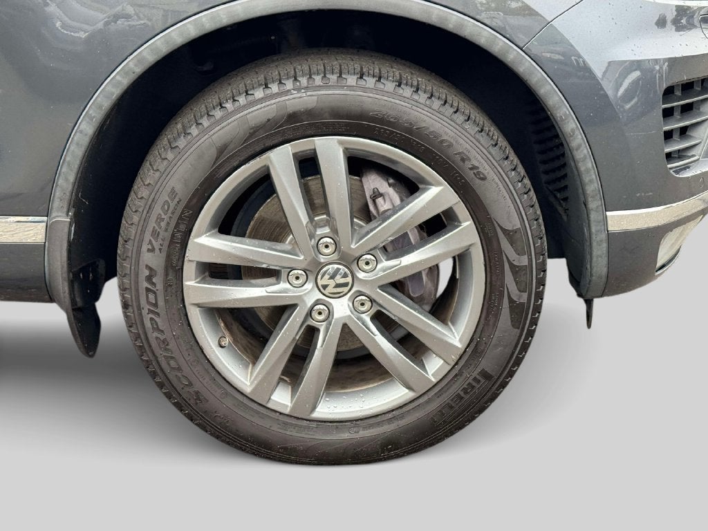 2016 Volkswagen Touareg V6 TDI Sport